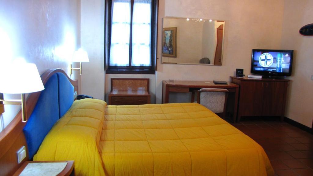 Agriturismo Cassinazza Orsenigo Room photo
